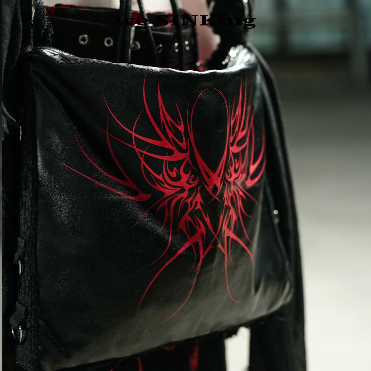 SINKing Black Nomad Bag