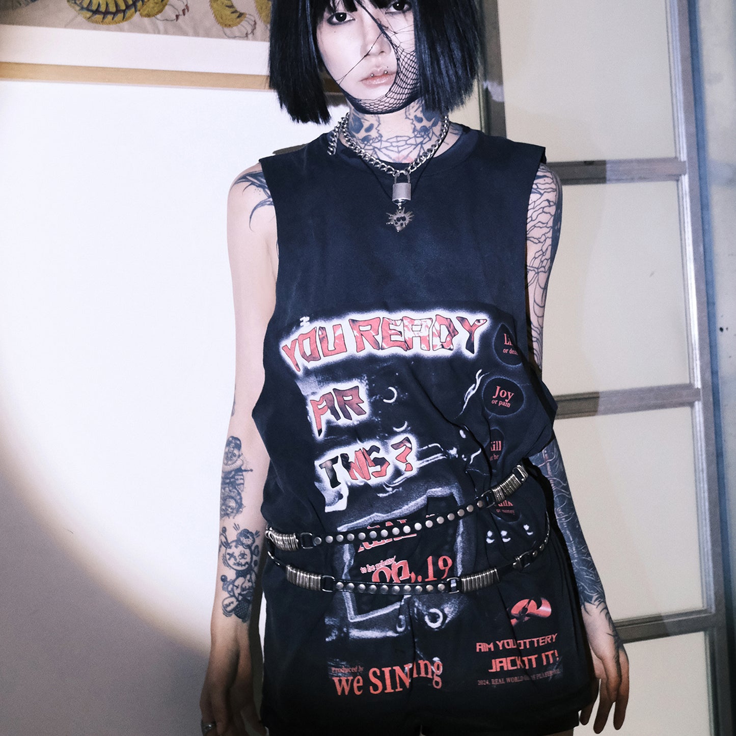 SINKing Reality Game Graphic Loose Tank Top