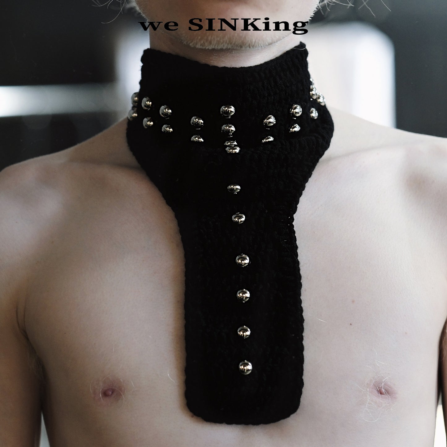 SINKing Knit Studded Neck Scarf