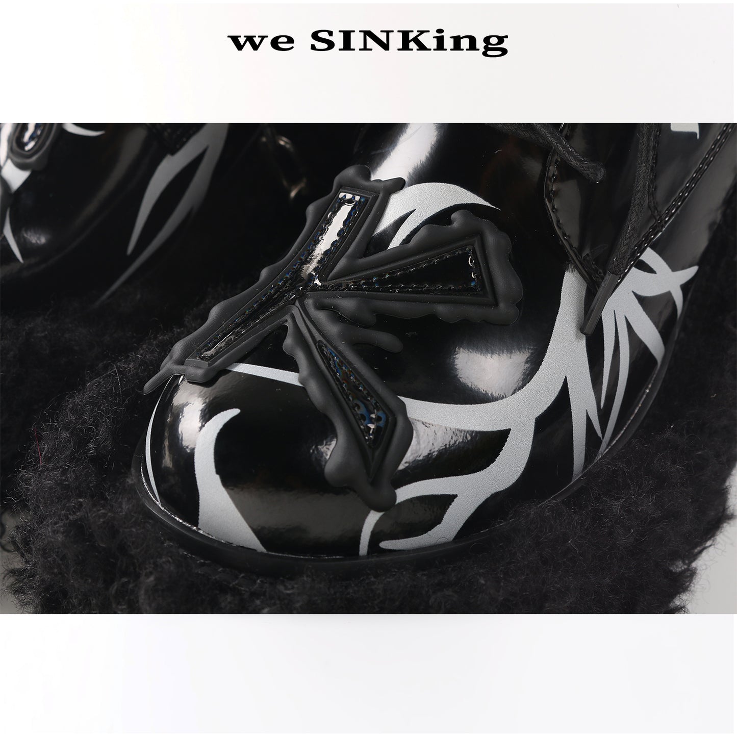 SINKing Fire Print Chain Boots Silver