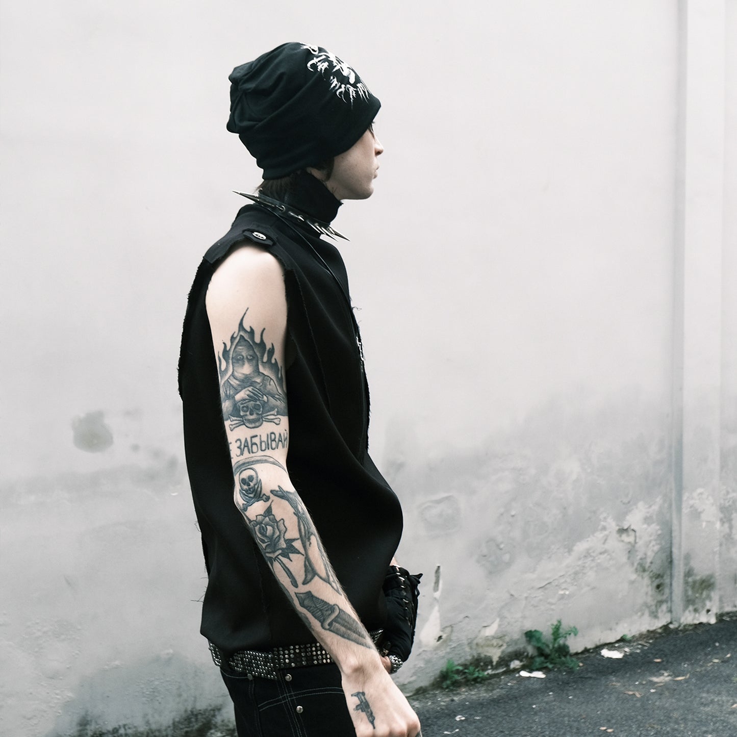 SINKing Shredded Vest