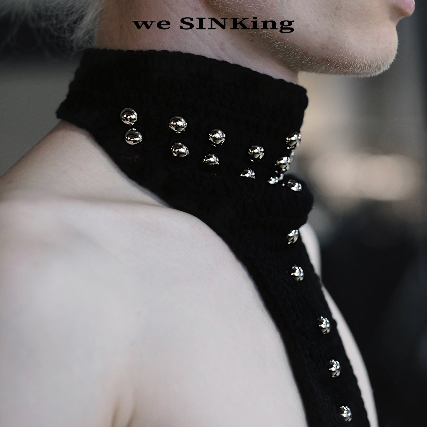 SINKing Knit Studded Neck Scarf