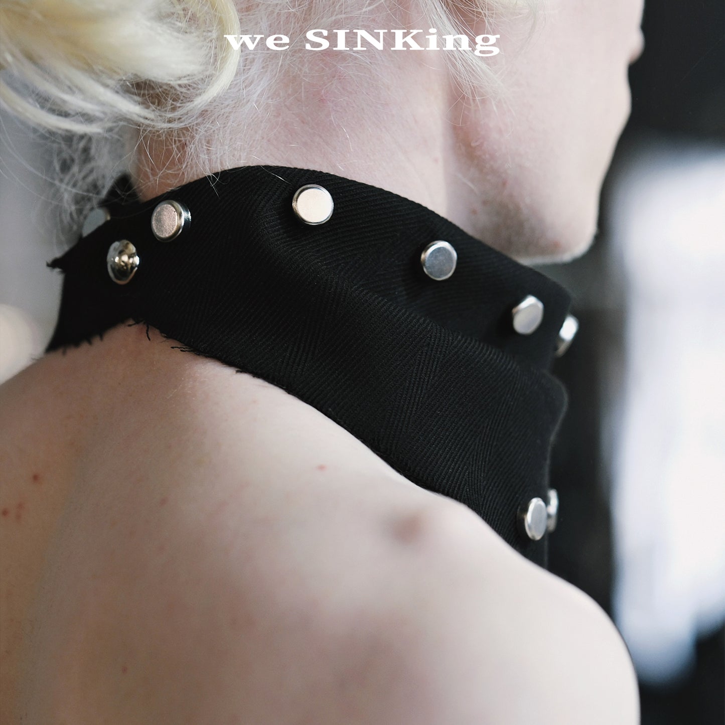 SINKing Twill Studded Neckwear