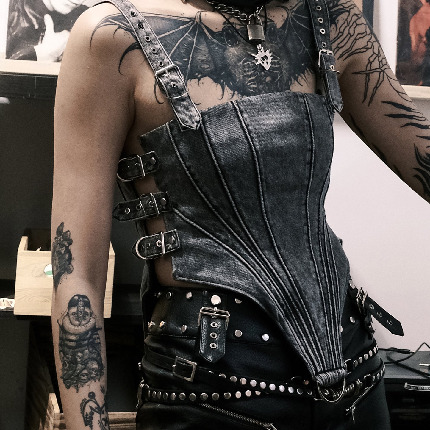 SINKing Shadow Corset 2