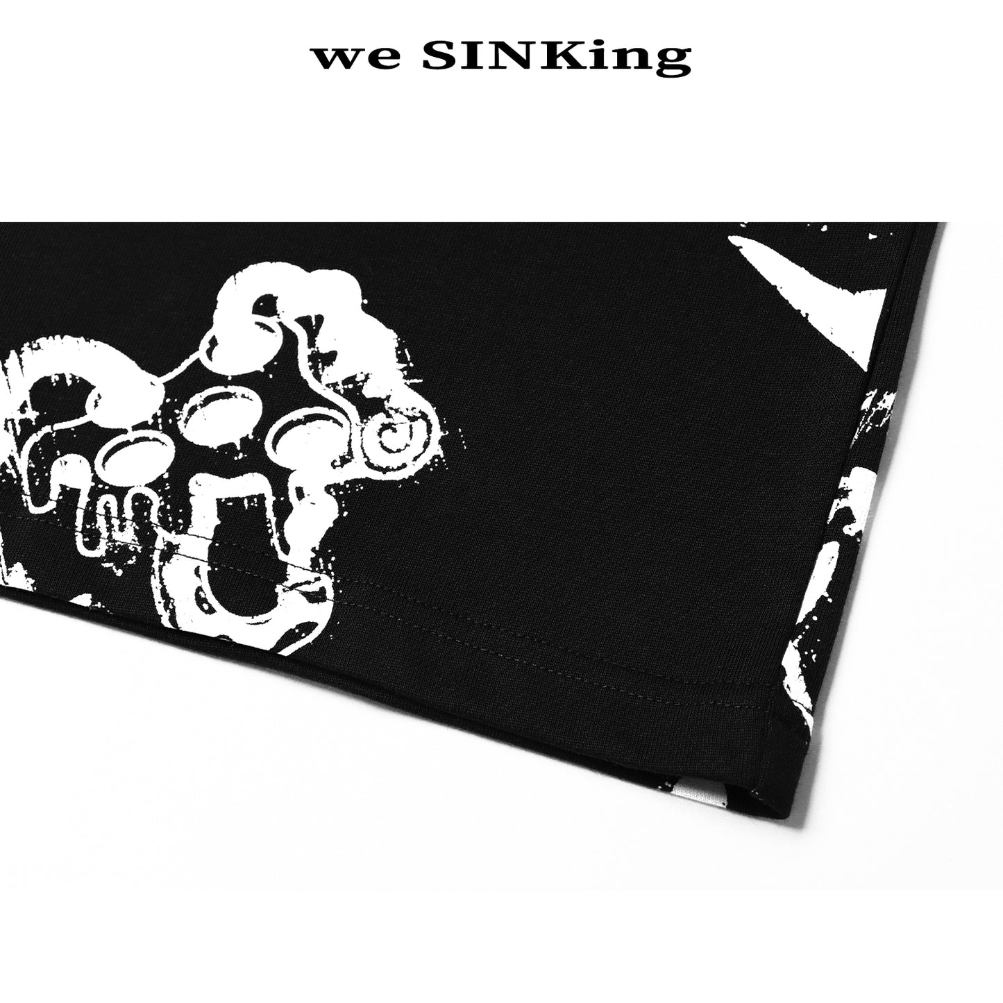 SINKing Skull Print Pajama Set 1