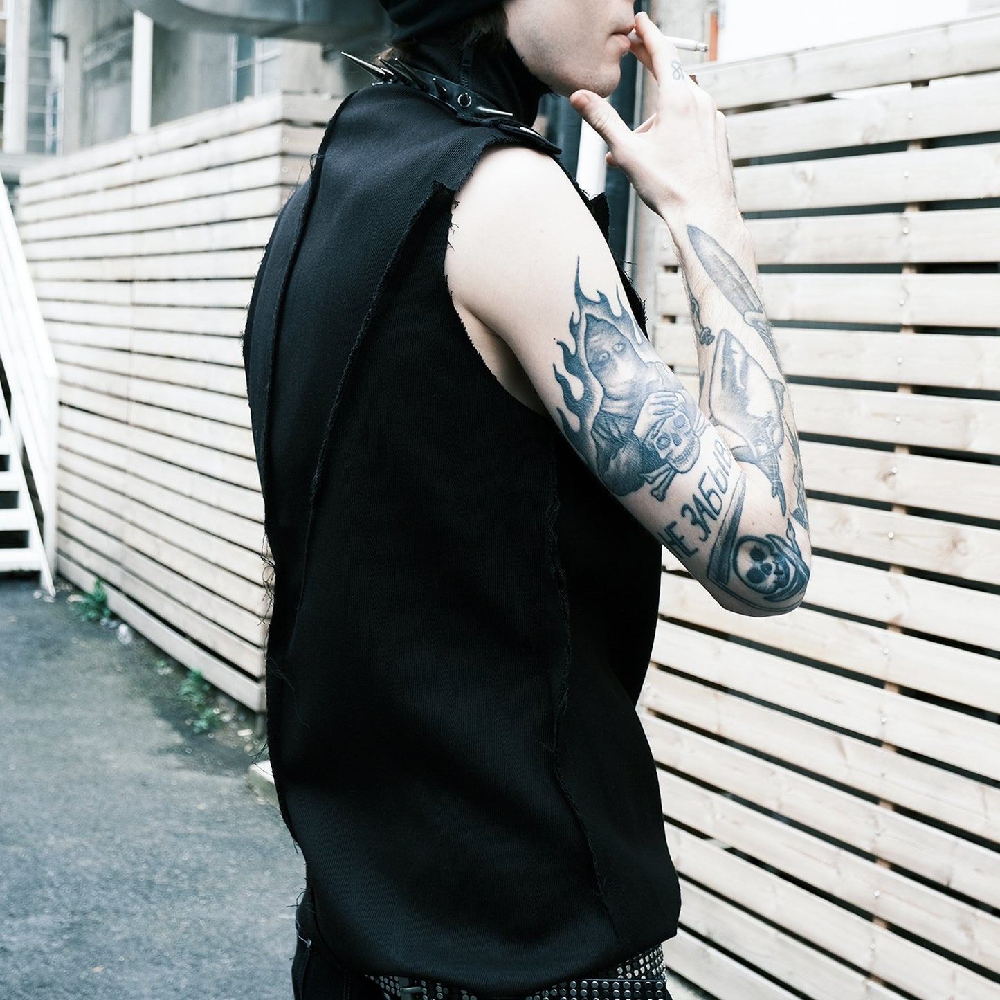 SINKing Shredded Vest