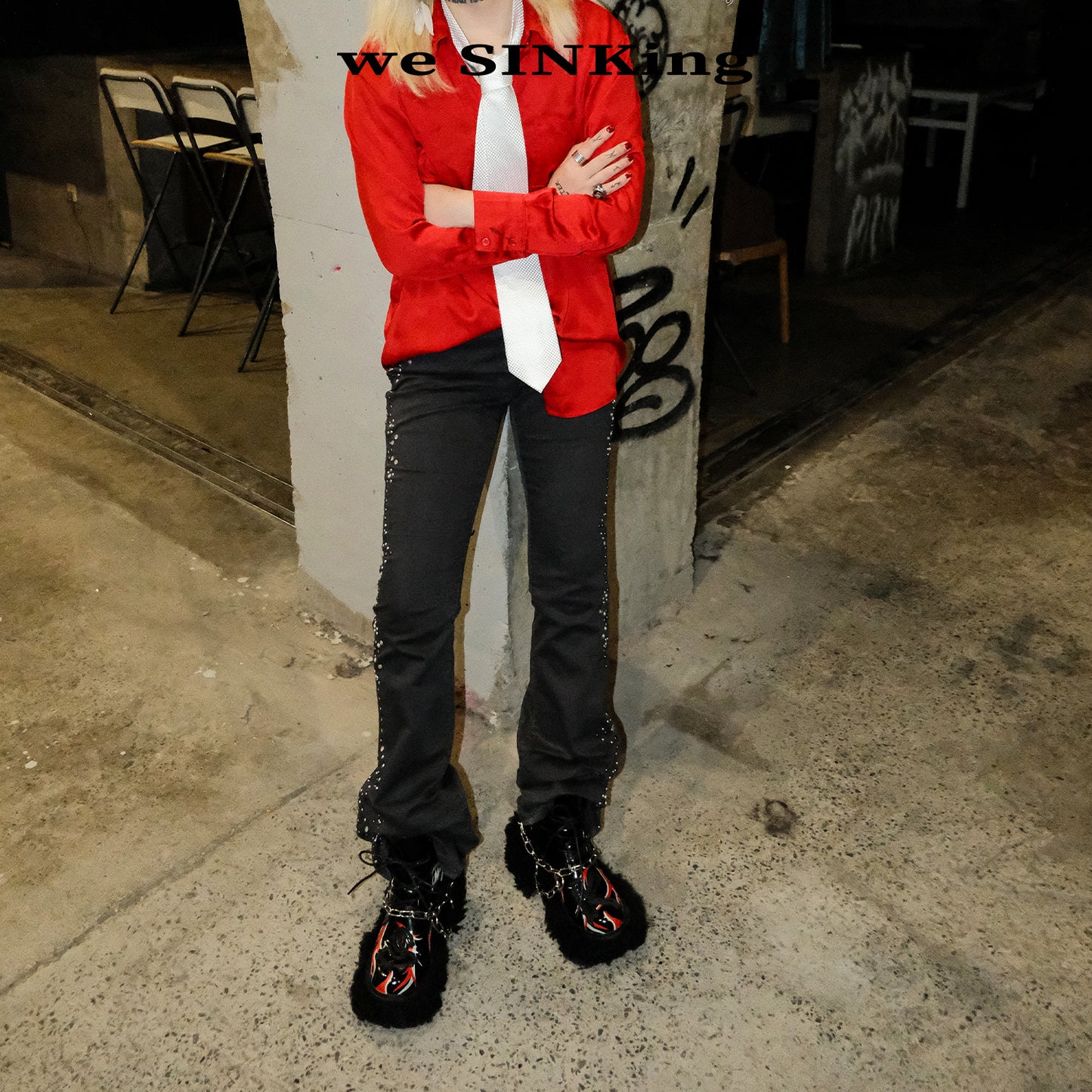 SINKing Fire Print Chain Boots Red